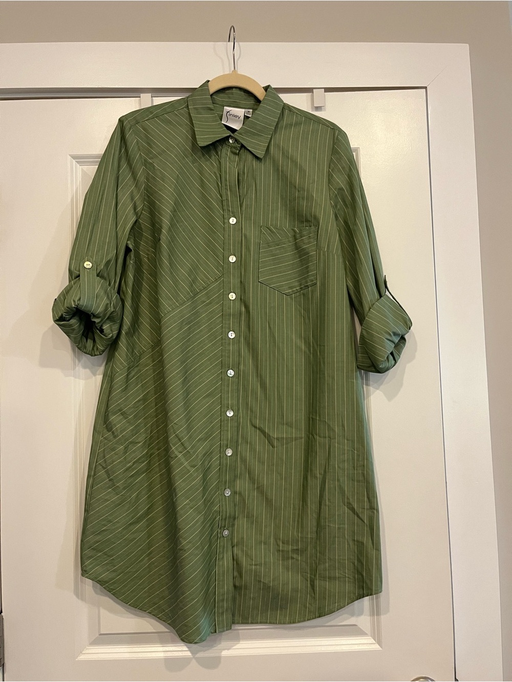 Finley green dress medium 3/4 length sleeves shirt